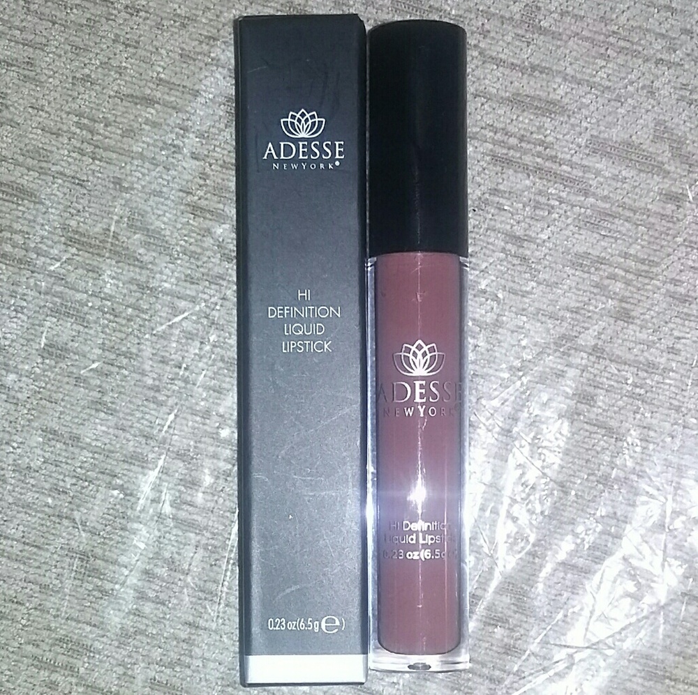 💋Adesse HI Definition Liquid Lipstick💄